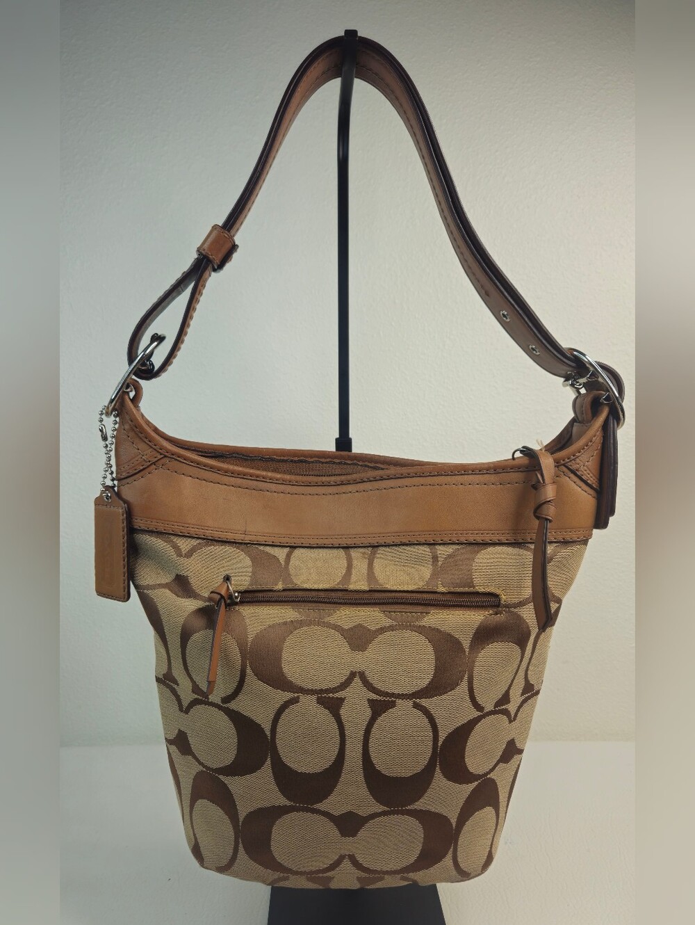 Authentic Y2K Coach Bleecker Signature Bucket / Duffle Shoulder Bag – F13358